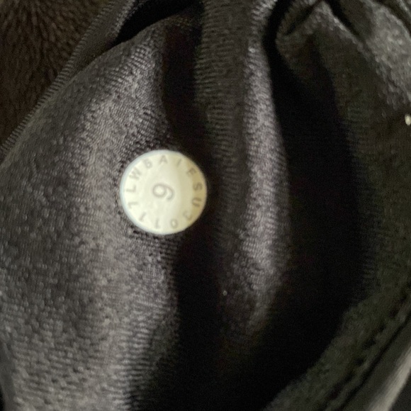 Black Lululemon Joggers 🖤🍋 - Picture 3 of 6